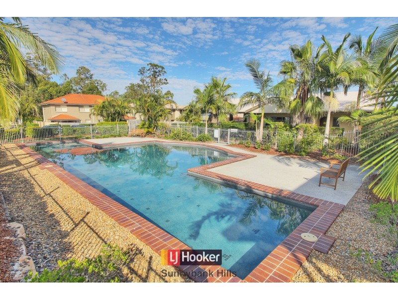 3/8 Earnshaw Street, Calamvale QLD 4116