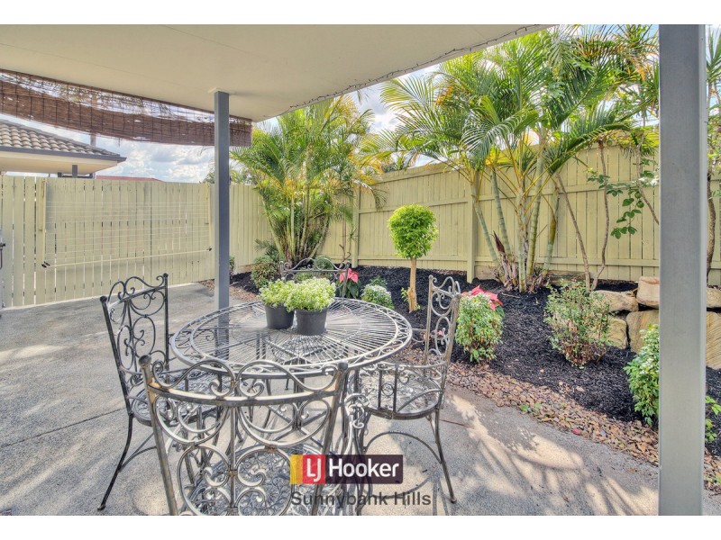 3/8 Earnshaw Street, Calamvale QLD 4116