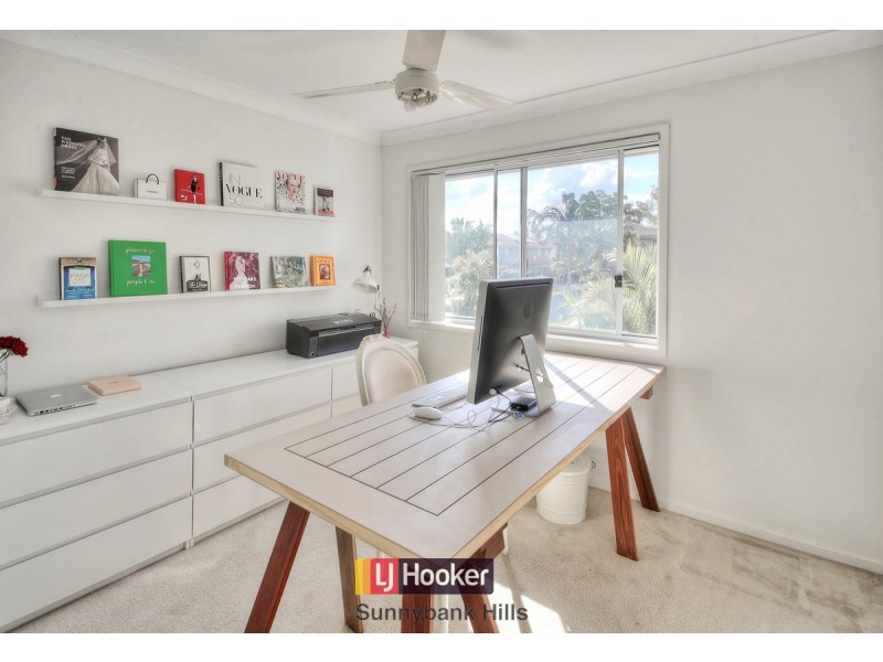 3/8 Earnshaw Street, Calamvale QLD 4116