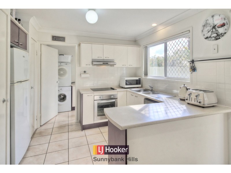3/8 Earnshaw Street, Calamvale QLD 4116
