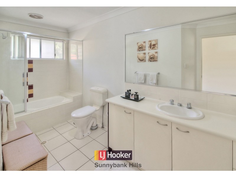 3/8 Earnshaw Street, Calamvale QLD 4116