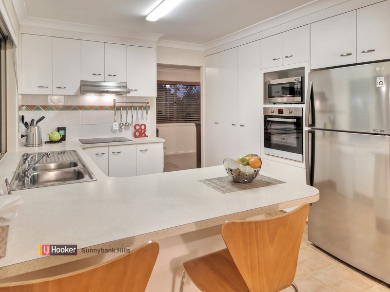 4 Earl Street, Runcorn QLD 4113