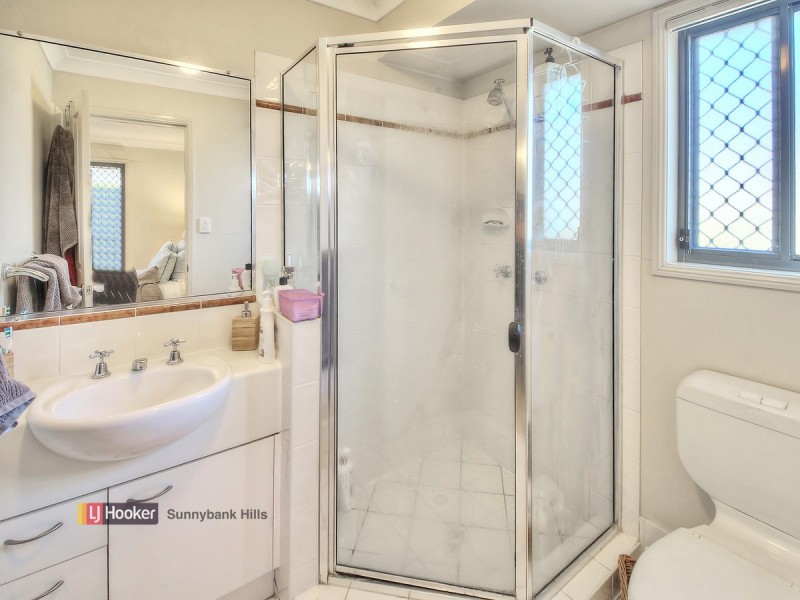 32 Tarra Place, Parkinson QLD 4115