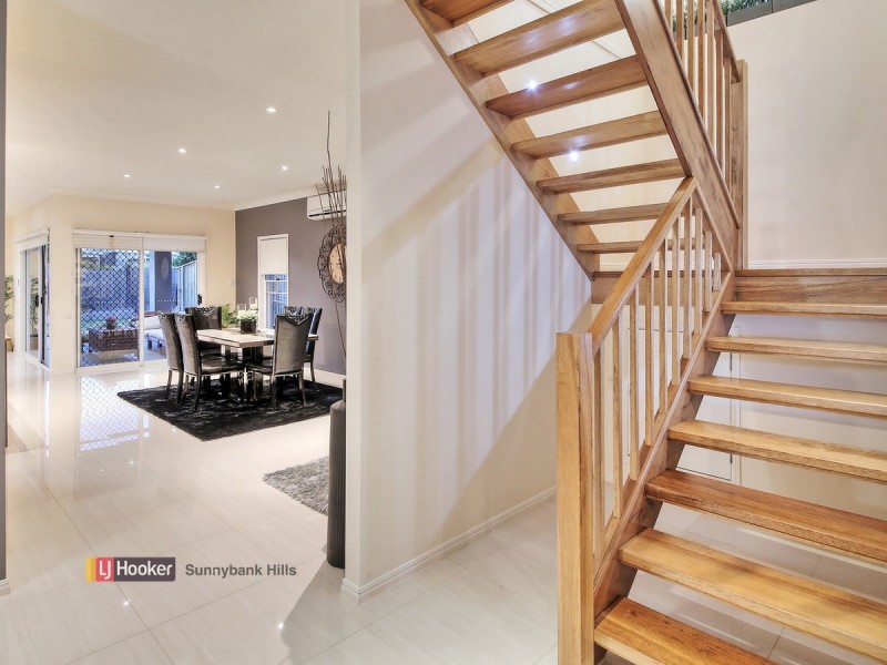 28 Phoenix Street, Rochedale QLD 4123