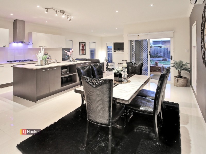 28 Phoenix Street, Rochedale QLD 4123