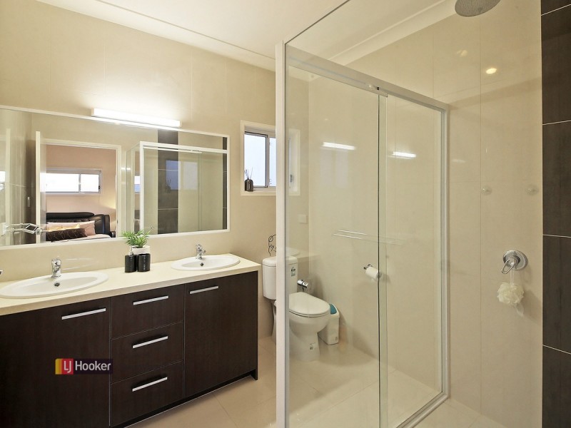 28 Phoenix Street, Rochedale QLD 4123