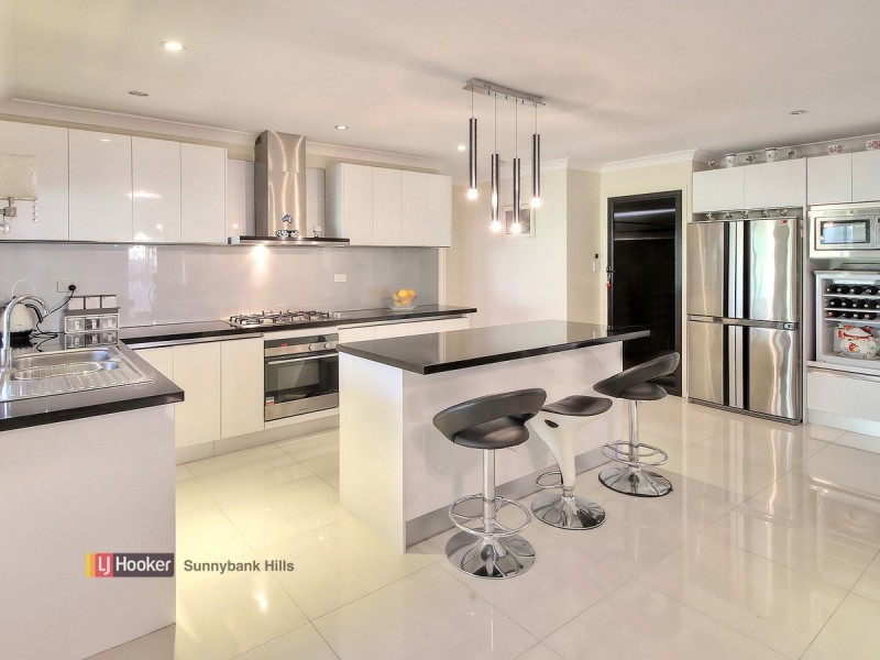 94 Parklands Street, Calamvale QLD 4116