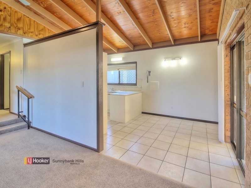 31 Manzill Street, Sunnybank Hills QLD 4109