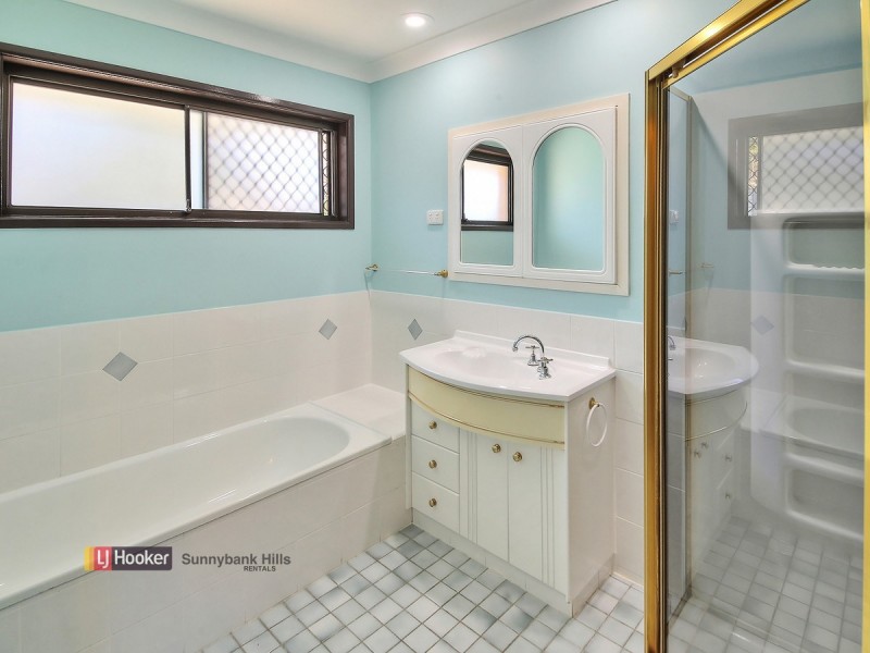 31 Manzill Street, Sunnybank Hills QLD 4109