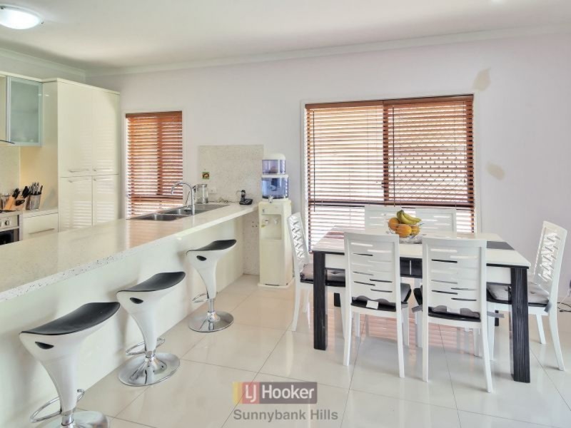 105 Alan Crescent, Eight Mile Plains QLD 4113