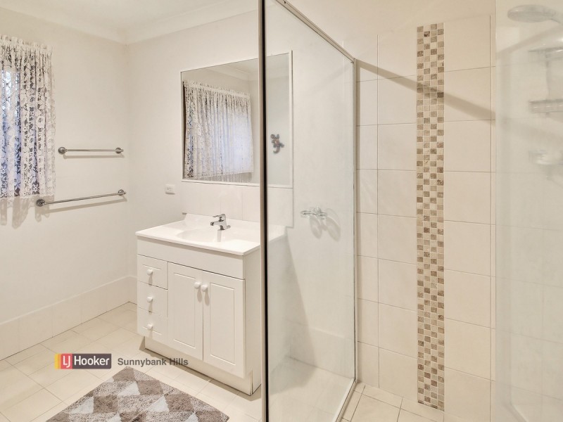 5 Druid Court, Eight Mile Plains QLD 4113