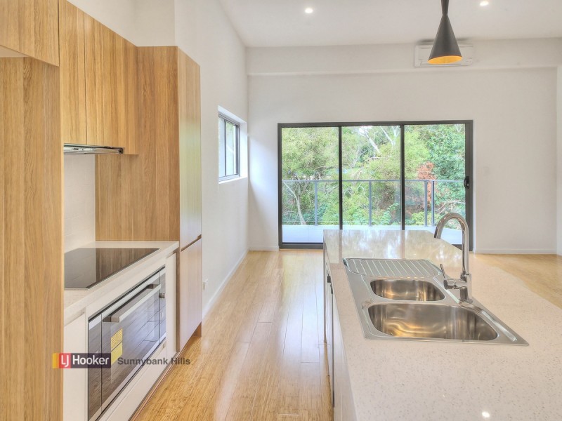 110 Nicholson Street, Greenslopes QLD 4120