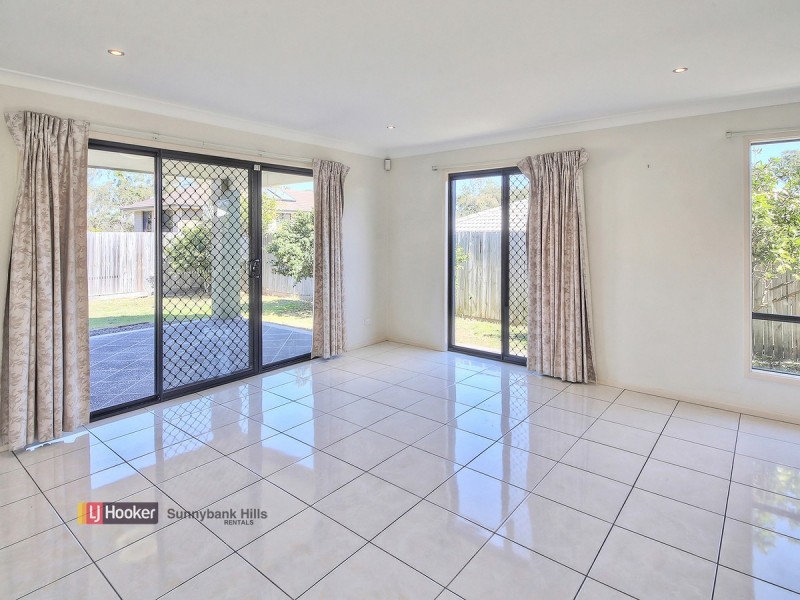 6 Simveesh Street, Calamvale QLD 4116
