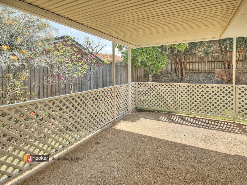 22 Eden Elm Street, Calamvale QLD 4116