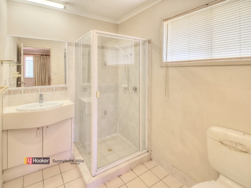 22 Eden Elm Street, Calamvale QLD 4116