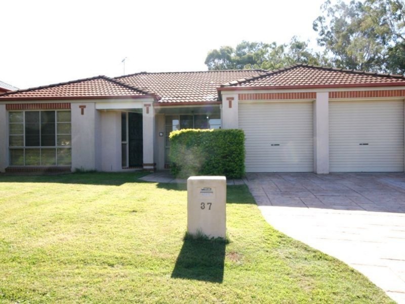 37 Orania Crescent, Calamvale QLD 4116