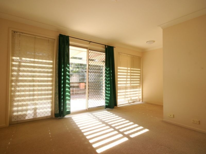 37 Orania Crescent, Calamvale QLD 4116