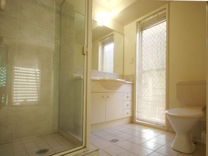 37 Orania Crescent, Calamvale QLD 4116