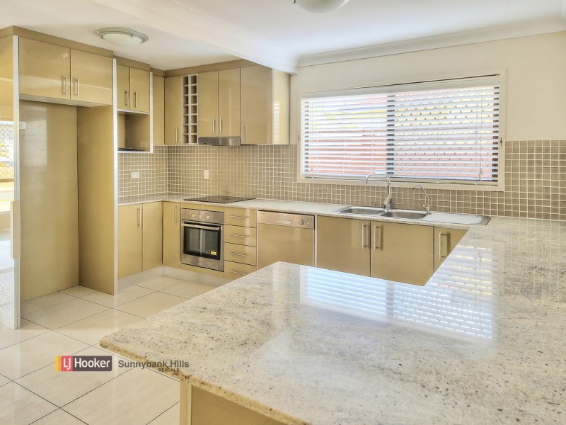 60 Lindwall Street, Upper Mount Gravatt QLD 4122