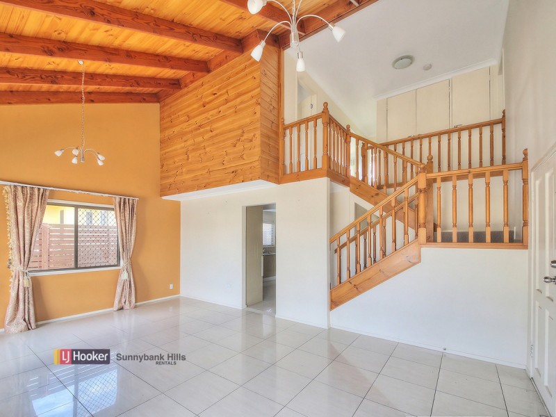 60 Lindwall Street, Upper Mount Gravatt QLD 4122