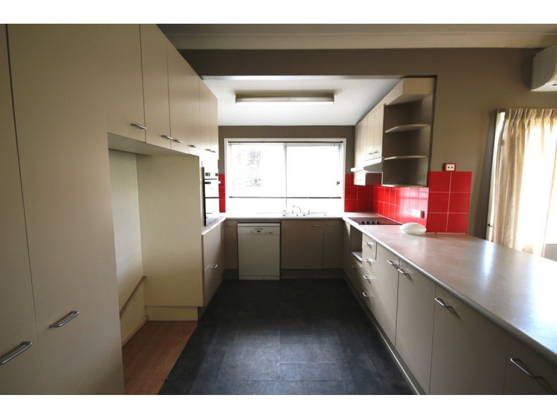 2 Francis Road, Shailer Park QLD 4128