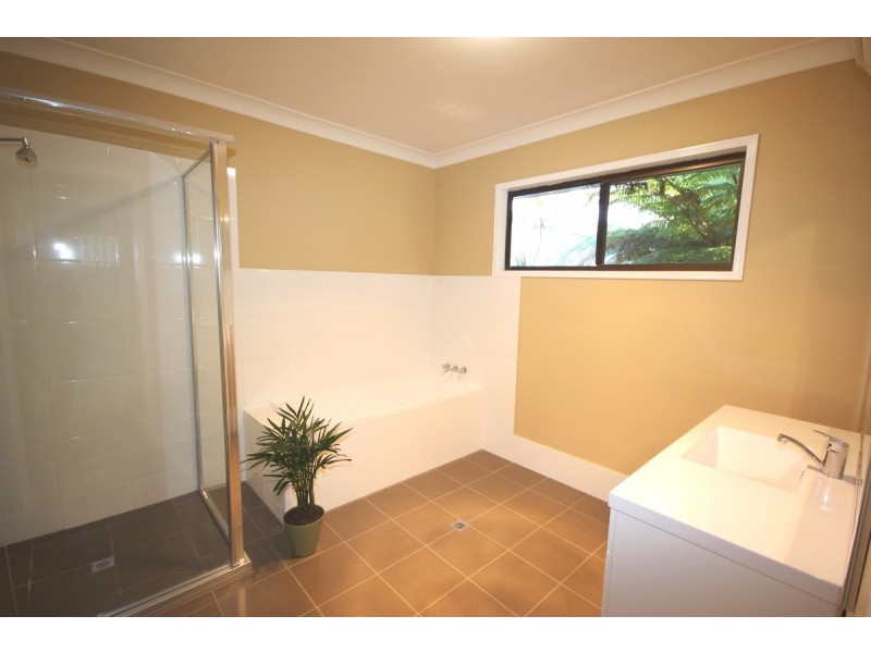 40 Sheridan Crescent, Shailer Park QLD 4128