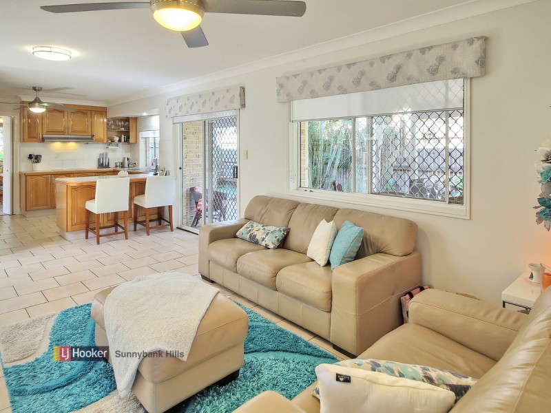 2 Bethany Place, Parkinson QLD 4115