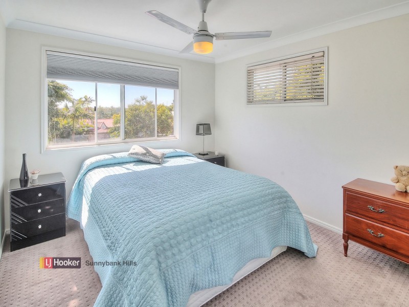 2 Bethany Place, Parkinson QLD 4115