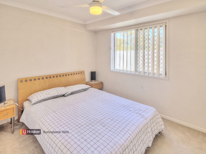 24 Apsley Crescent, Parkinson QLD 4115