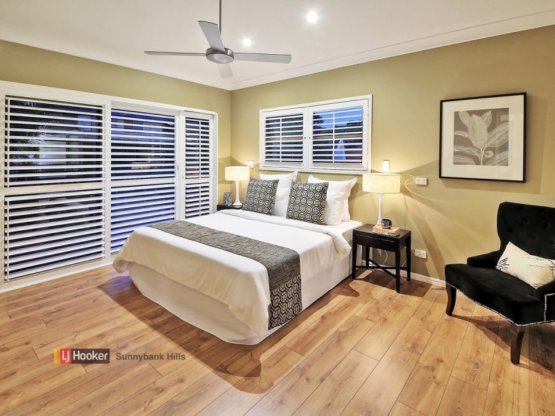 22 Greenland Street, Wishart QLD 4122