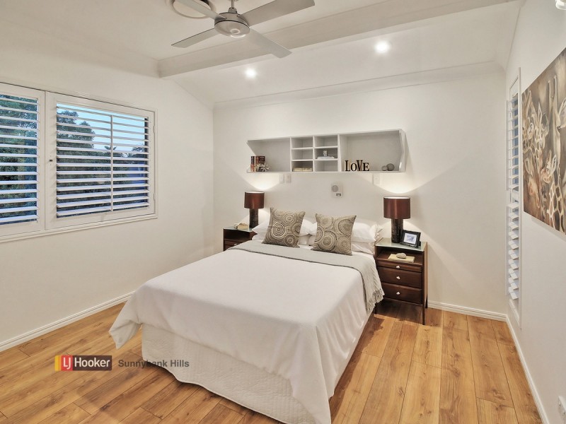 22 Greenland Street, Wishart QLD 4122