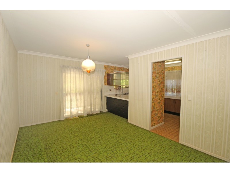 256 Broadwater Road, Mansfield QLD 4122