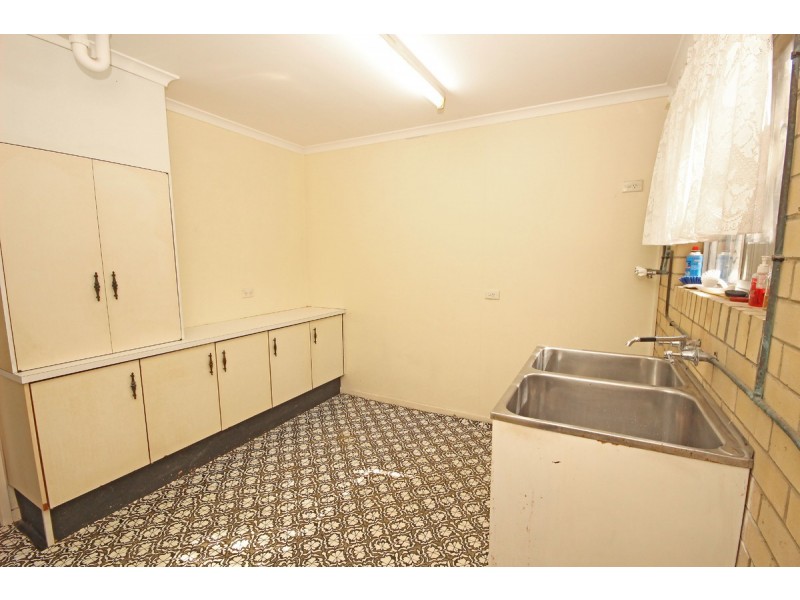 256 Broadwater Road, Mansfield QLD 4122