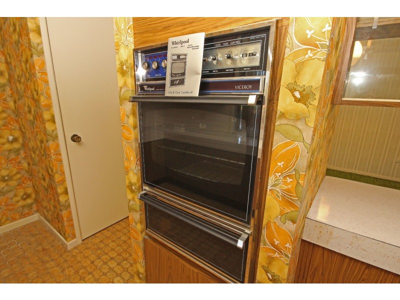 256 Broadwater Road, Mansfield QLD 4122