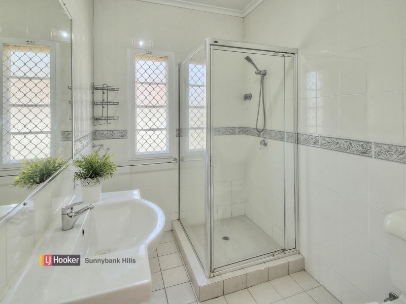 350 Oxley Road, Sherwood QLD 4075