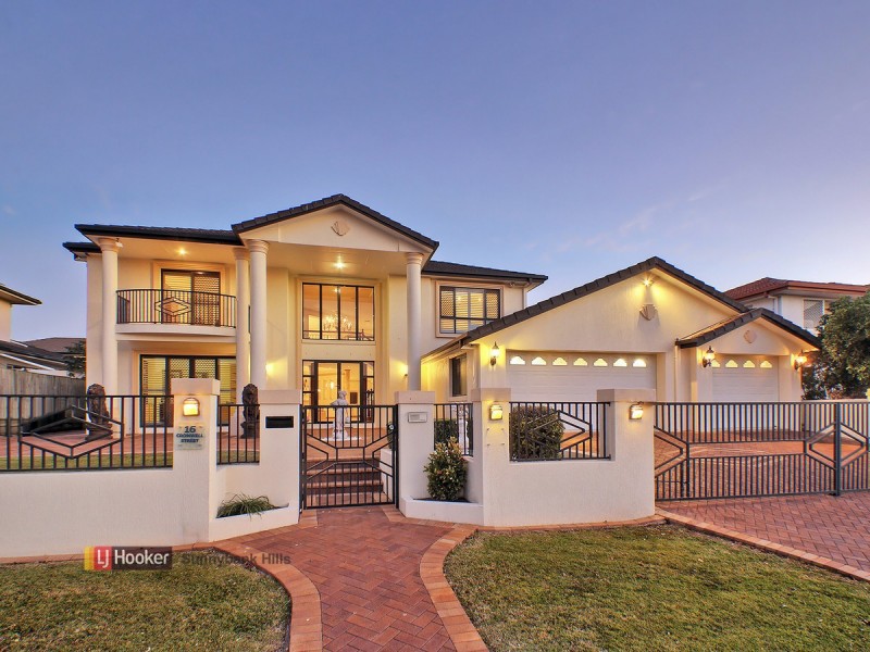 16 Cromwell Street, Sunnybank Hills QLD 4109