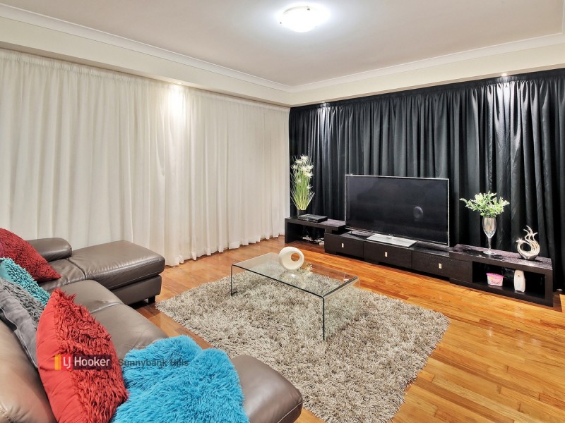 16 Cromwell Street, Sunnybank Hills QLD 4109