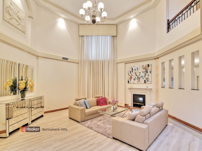 16 Cromwell Street, Sunnybank Hills QLD 4109