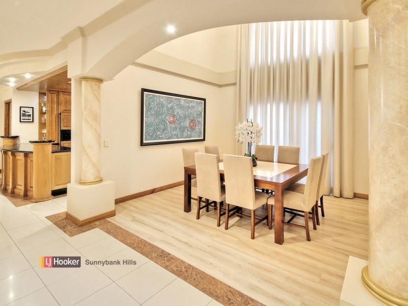 16 Cromwell Street, Sunnybank Hills QLD 4109