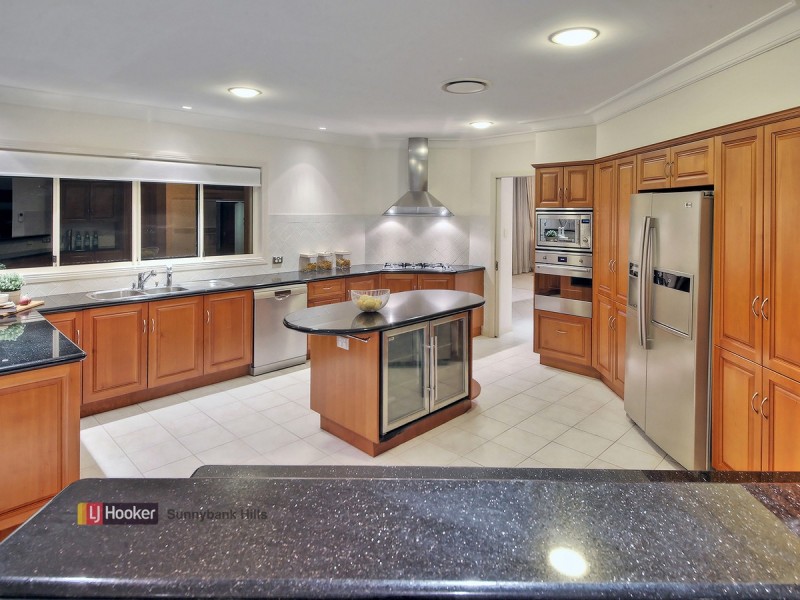 36 Kensington Way, Sunnybank Hills QLD 4109