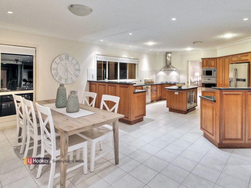 36 Kensington Way, Sunnybank Hills QLD 4109