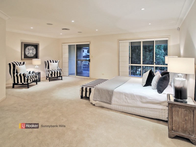 36 Kensington Way, Sunnybank Hills QLD 4109