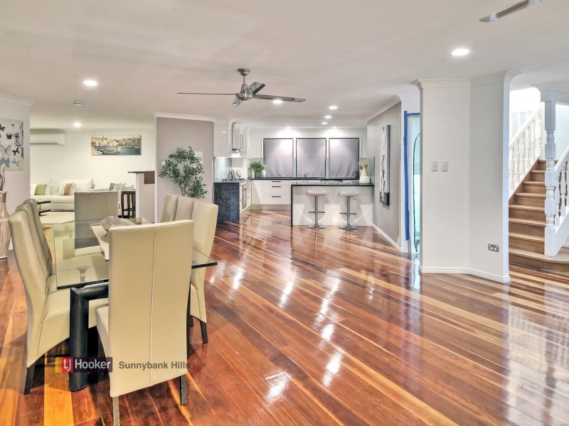 24 Trafalgar Street, Highland Park QLD 4211