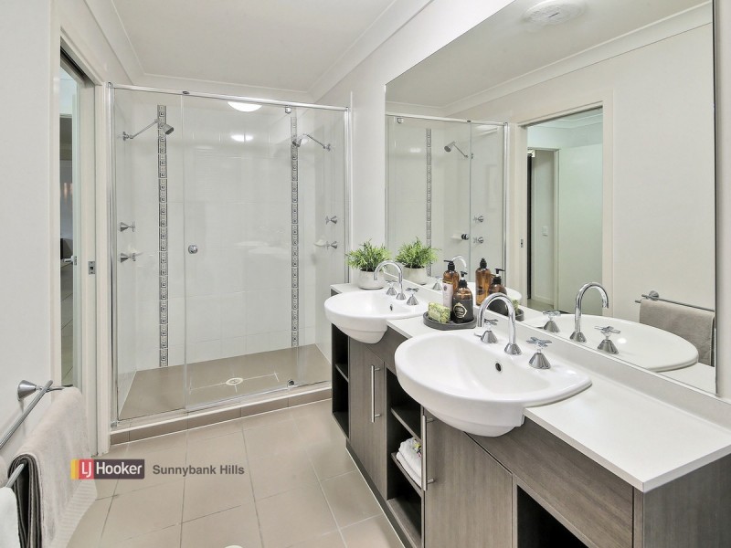 25 Aster Place, Calamvale QLD 4116