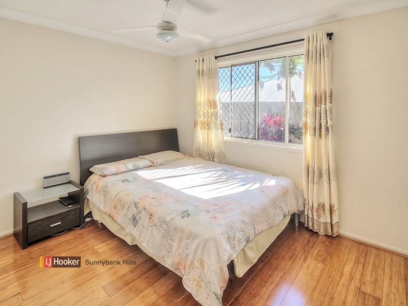 16 Carnegie Close, Parkinson QLD 4115