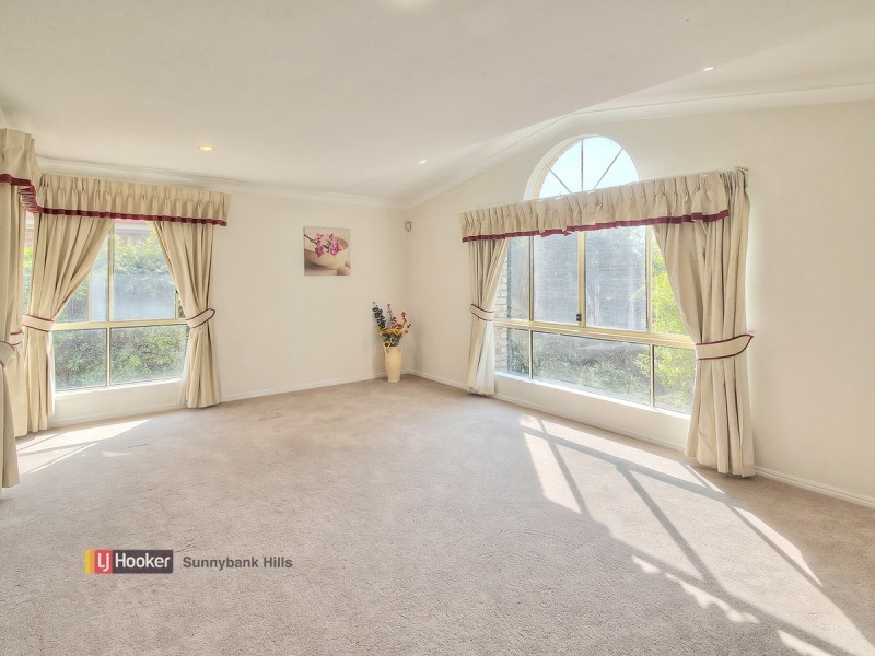 1 Chestnut Place, Calamvale QLD 4116