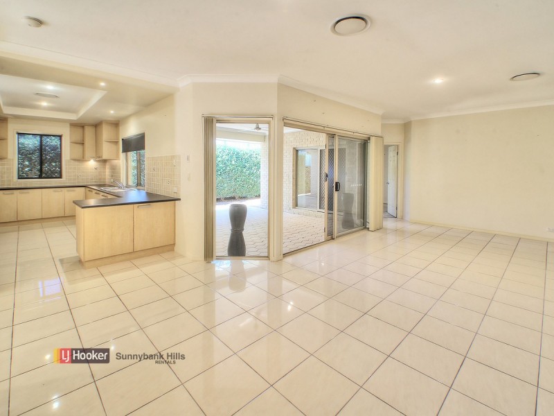 7 Annie Place, Kuraby QLD 4112