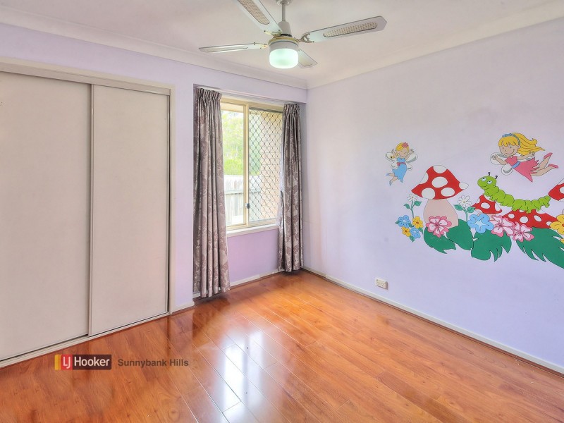 25 Solandra Crescent, Calamvale QLD 4116