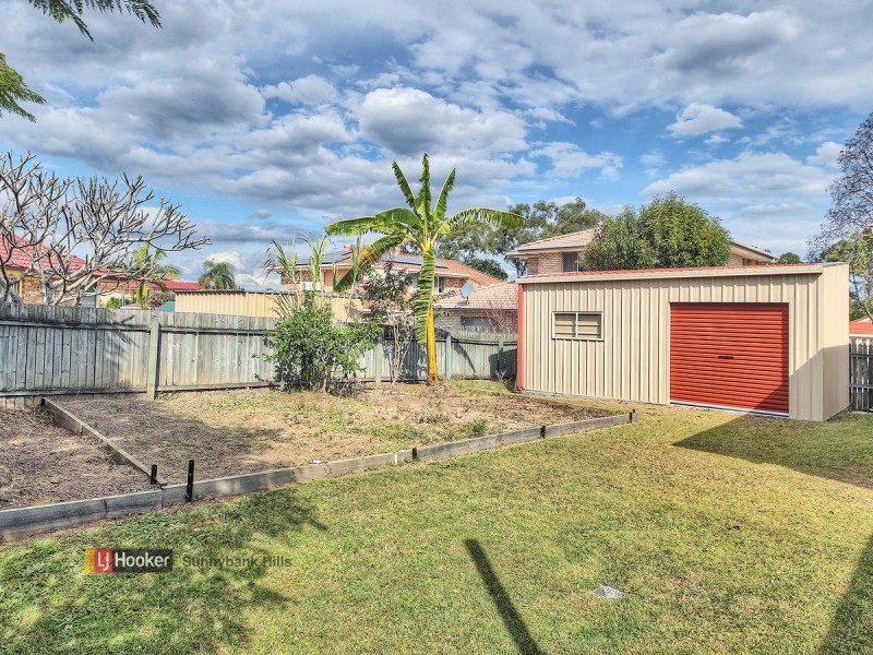 25 Solandra Crescent, Calamvale QLD 4116