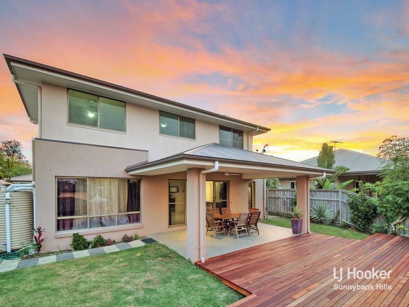 29 Taylor Place, Mackenzie QLD 4156